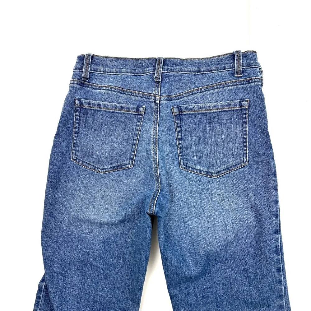 Gloria Vanderbilt Amanda Straight leg Women's size‎ 8P Medium Blue Denim Jeans